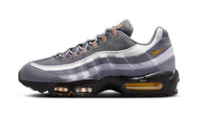 Load image into Gallery viewer, NIKE AIR MAX 95 "SAFETY ORANGE"