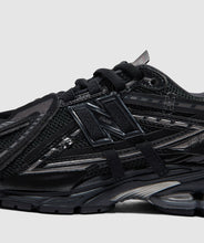 Load image into Gallery viewer, New Balance M1906AF "Tech Explosion"