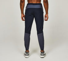 Load image into Gallery viewer, Trailberg Storm Tracksuit