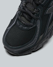 Load image into Gallery viewer, New Balance 740