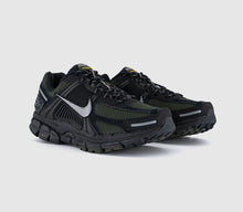 Load image into Gallery viewer, NIKE ZOOM VOMERO 5