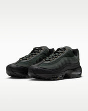 Load image into Gallery viewer, Nike Air Max 95 GORE-TEX