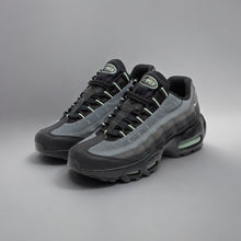 Load image into Gallery viewer, Nike Air Max 95 "Vapour Green" GS