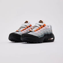 Load image into Gallery viewer, Nike Air Max 95 “Bright Mandarin” Pre-School