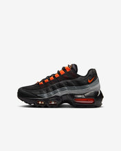 Load image into Gallery viewer, NIKE AIR MAX 95 "HYPER CRIMSON"