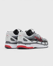 Load image into Gallery viewer, NIKE P-6000 ESS