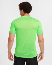 Load image into Gallery viewer, NIKE MILER 1.0 Green Strike