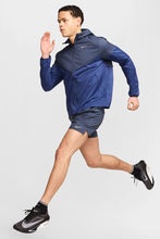 Load image into Gallery viewer, Nike Windrunner / Challenger Set