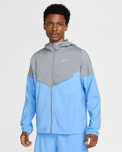 Load image into Gallery viewer, Nike Impossibly Light Windrunner "COOL BLUE"