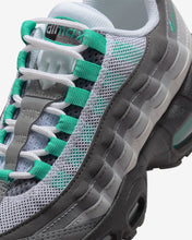 Load image into Gallery viewer, Nike Air Max 95 "Hyper Turquoise" GS