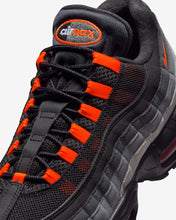 Load image into Gallery viewer, NIKE AIR MAX 95 "HYPER CRIMSON"