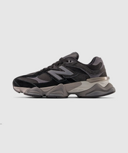Load image into Gallery viewer, New Balance 9060