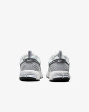 Load image into Gallery viewer, Nike Zoom Vomero 5 GS