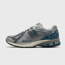 Load image into Gallery viewer, New Balance 1906 Grey - SILVER METALIC