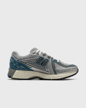 Load image into Gallery viewer, New Balance 1906 Grey - SILVER METALIC
