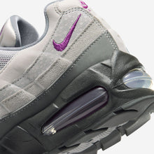Load image into Gallery viewer, NIKE AIR MAX 95 "BOLD BERRY"