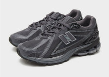 Load image into Gallery viewer, New Balance 1906R