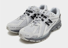 Load image into Gallery viewer, New Balance 1906R