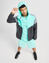 Load image into Gallery viewer, Nike Repel / Miler / Challenger Set