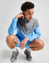 Load image into Gallery viewer, Nike Repel Jacket / Challenger Shorts Set