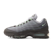 Load image into Gallery viewer, Nike Air Max 95 BB