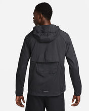 Load image into Gallery viewer, Nike Windrunner Repel Jacket
