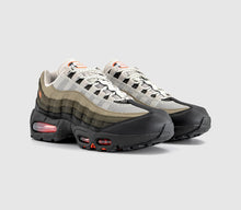 Load image into Gallery viewer, NIKE AIR MAX 95 "SAFETY ORANGE"

