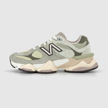 Load image into Gallery viewer, New Balance 9060
