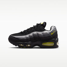 Load image into Gallery viewer, Nike Air Max 95 'BATMAN' OLDER KIDS
