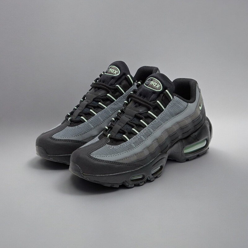 NIKE AIR MAX 95 “VAPOUR GREEN” JUNIOR