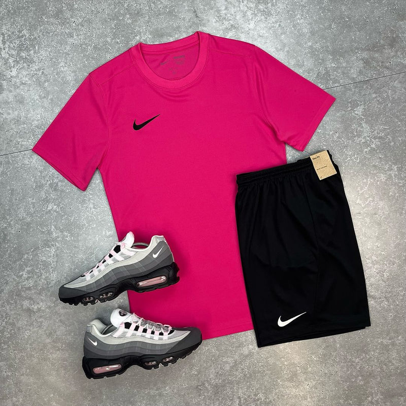 NIKE DRI-FIT TSHIRT / SHORTS SETS