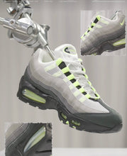 Load image into Gallery viewer, NIKE AIR MAX 95 &quot;NEON&quot; 2025
