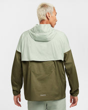 Load image into Gallery viewer, Nike Windrunner Repel Running Jacket
