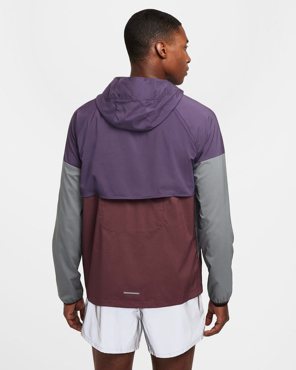 NIKE REPEL WINDRUNNER