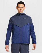 Load image into Gallery viewer, Nike Windrunner / Challenger Set
