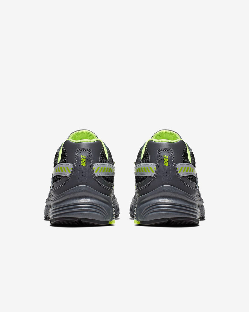 NIKE INITIATOR “WOLF GREY/ VOLT”