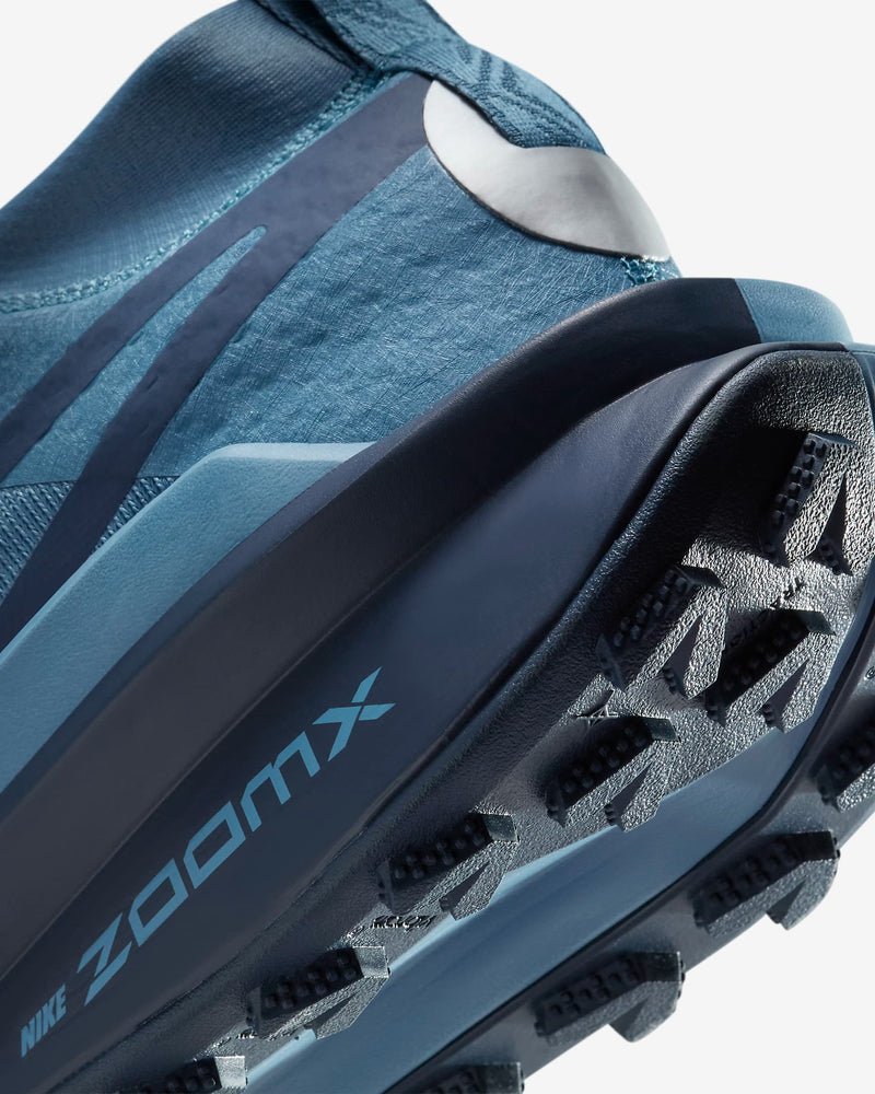 NIKE ZEGAMA TRAIL 2 "Smoky Blue/Metallic Platinum/Armoury Navy"