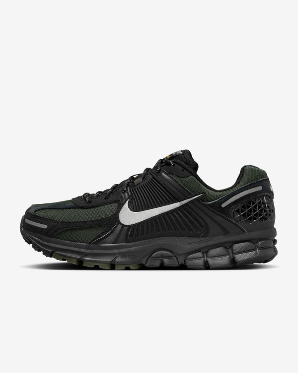 NIKE Zoom Vomero 5 Black/Sequoia/Flat Pewter/Metallic Pewter