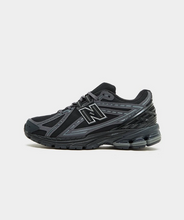 Load image into Gallery viewer, New Balance 1906R
