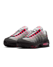 Load image into Gallery viewer, NIKE AIR MAX 95 &quot;SOLAR RED&quot; 2025
