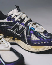 Load image into Gallery viewer, New Balance 1906
