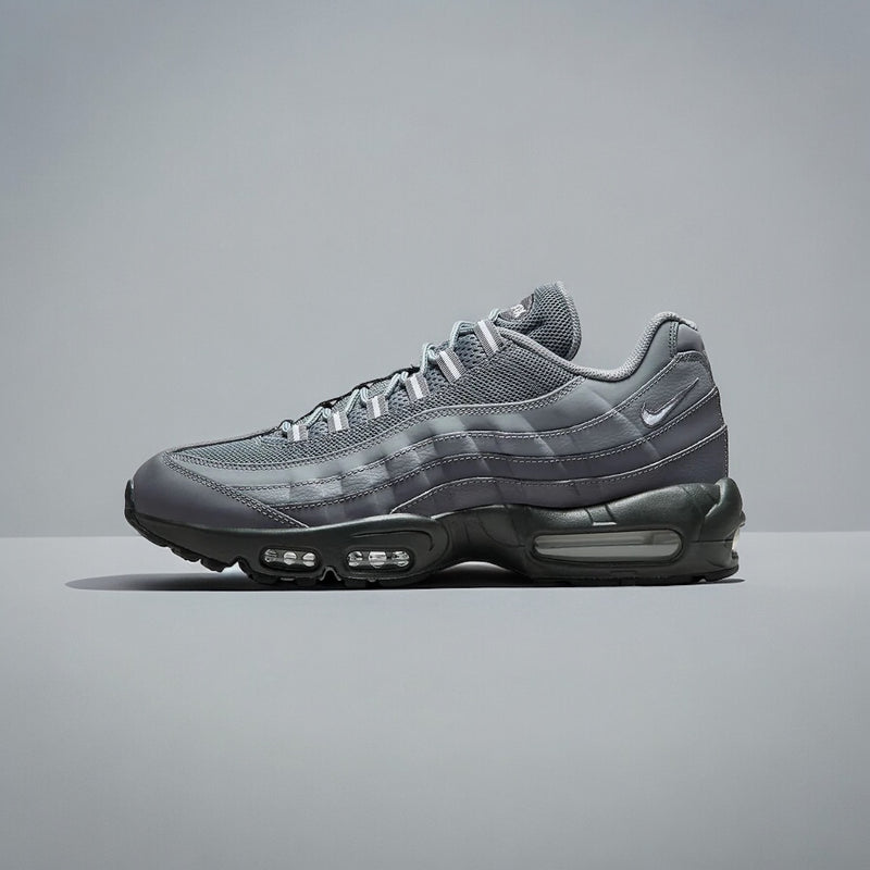 Nike Air Max 95 “Carbon”