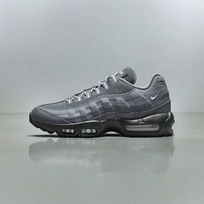 Nike Air Max 95 “Carbon”