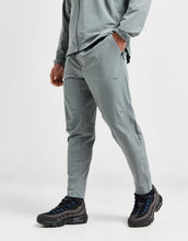 Load image into Gallery viewer, Nike Unlimited Woven Tracksuit
