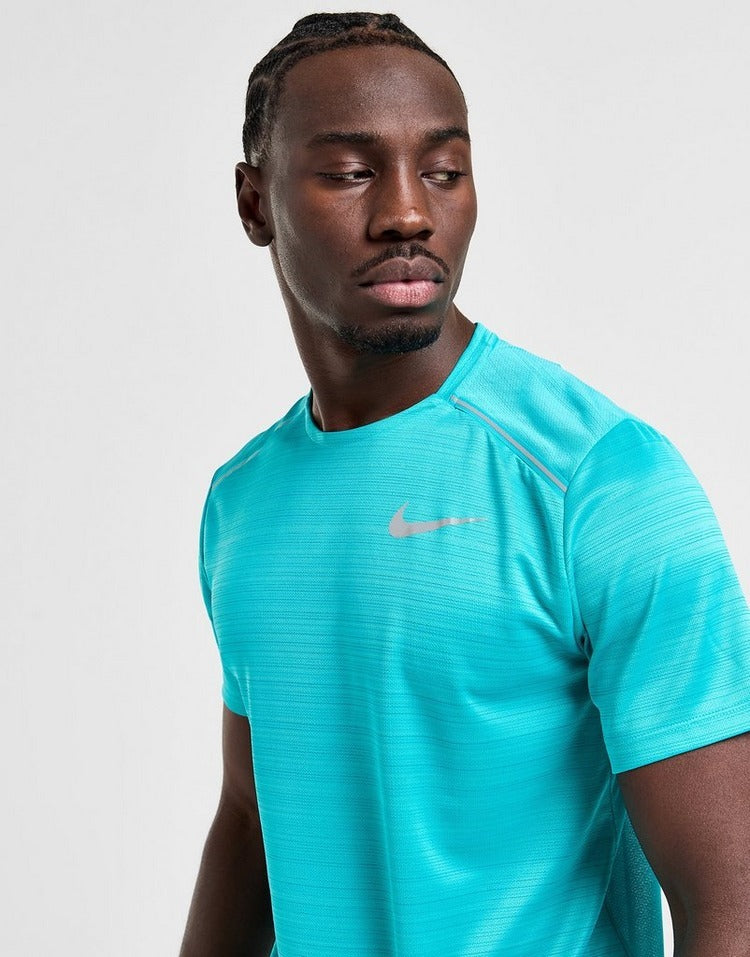 Nike Miler Short Sleeve T-Shirt