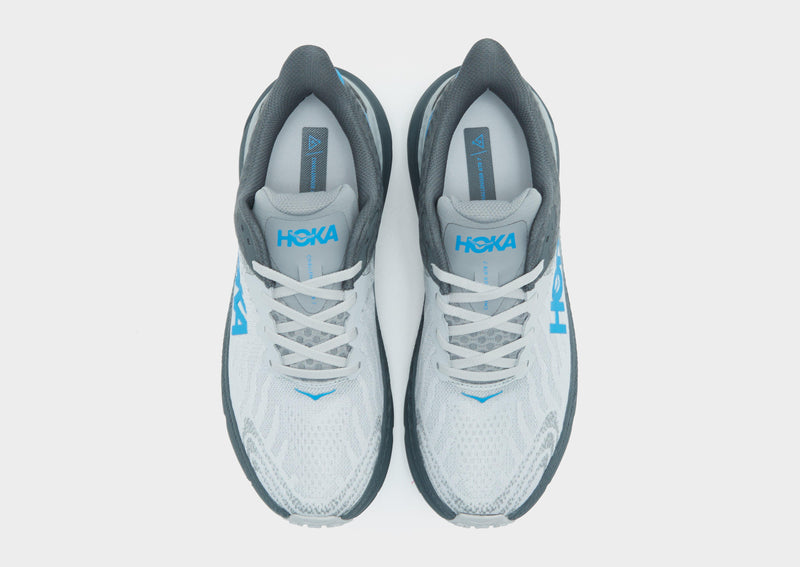 Hoka Challenger 7