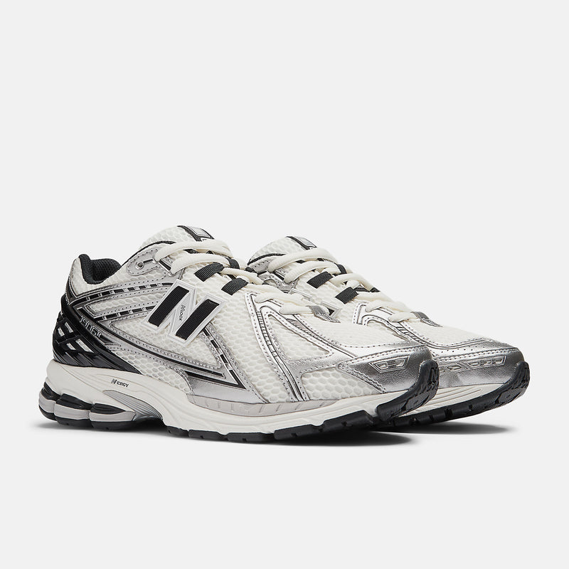 NEW BALANCE 1906R SILVER / METALLIC