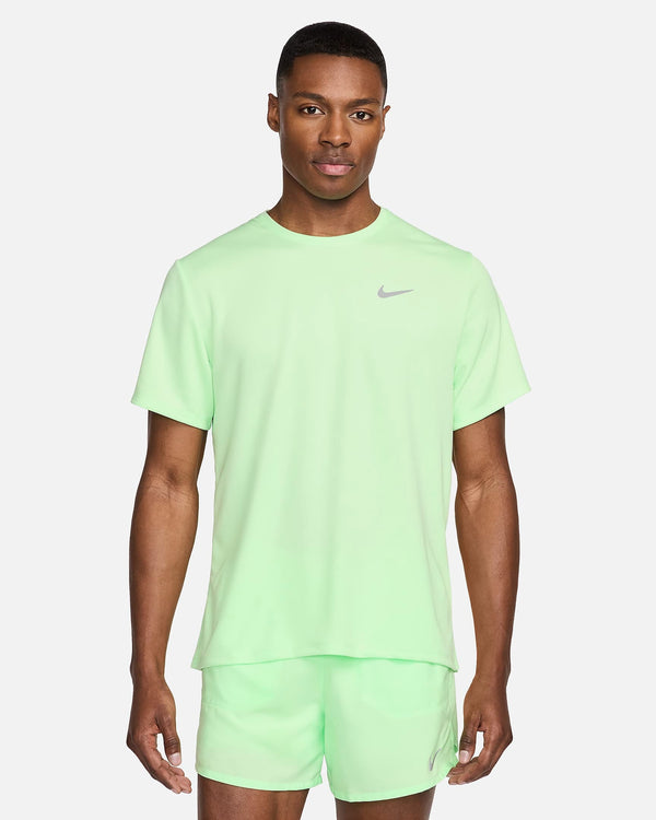 Nike Miler Men's Dri-FIT UV T-Shirt