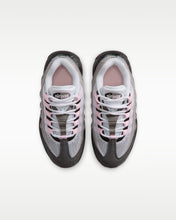Load image into Gallery viewer, Nike Air Max 95 YOUNGER KIDS "PINK FOAM"
