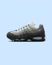 Load image into Gallery viewer, Nike Air Max 95 &quot;Blue Tint&quot;
